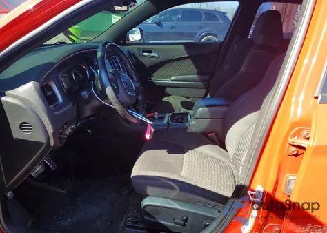 2019 Dodge Charger Scat Pack z USA, uszkodzony, nr VIN 2C3CDXGJ7KH506114